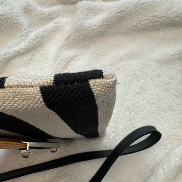 Stella & Dot Convertible Envelope Crossbody - Picture 8 of 8